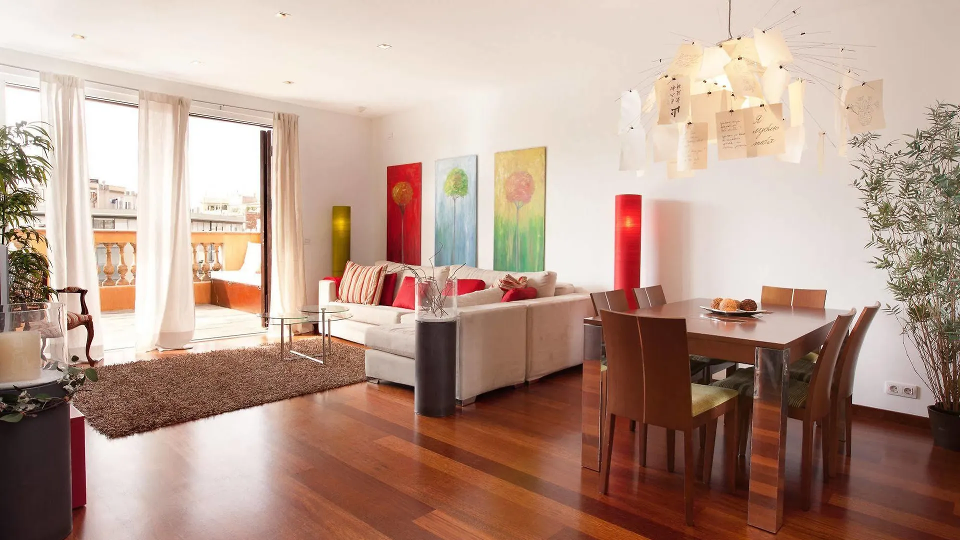 Rent Top Apartments Passeig De Gracia Barcelona 4*,